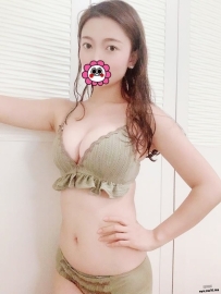 #臺南 4K  麗麗 164cm E奶 28歲  口碑妹報班！老點的哥哥卡緊唷~ 床上功夫技巧一流 服